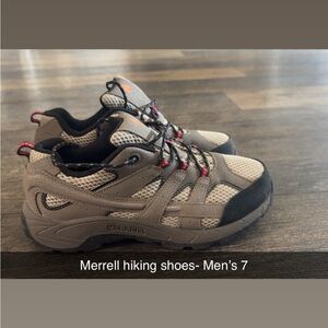 Merrell Men's Tan and Black Athletic Shoes